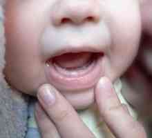 Признаци на растежа на зъбите при бебетата