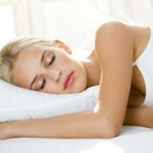 Вцепенен ръцете по време на сън: причини и лечение